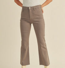 Load image into Gallery viewer, Cropped Taupe Flare Jeans
