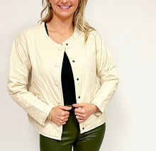 Load image into Gallery viewer, Buchanan Quilted Jacket
