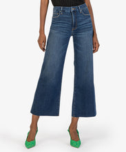 Load image into Gallery viewer, Meg Wide Leg Jeans
