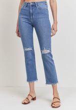 Load image into Gallery viewer, Slim Ankle Jeans
