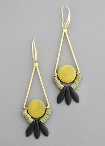 Grn/Blk Drop Earrings