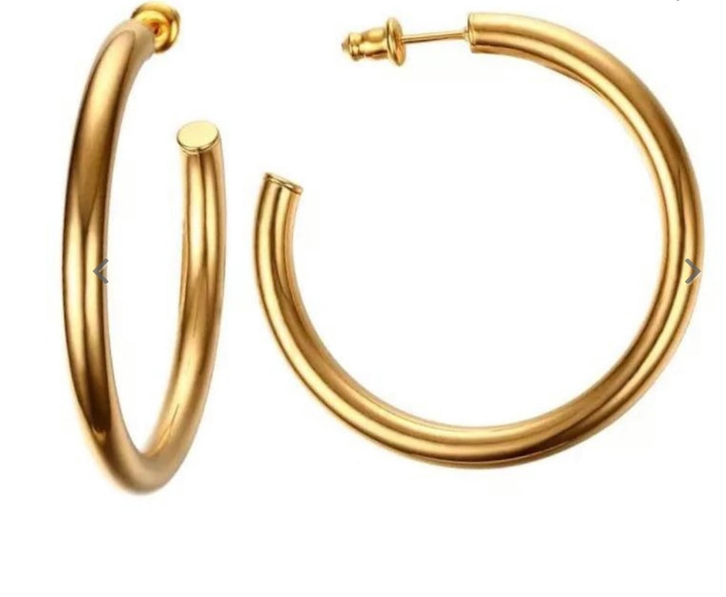 Clara Hoops