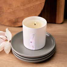 Load image into Gallery viewer, Magnolia Willow 8oz. Candle
