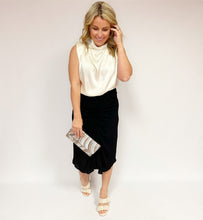 Load image into Gallery viewer, Ruched Detail Skirt
