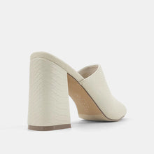 Load image into Gallery viewer, Gaia Snake Heels
